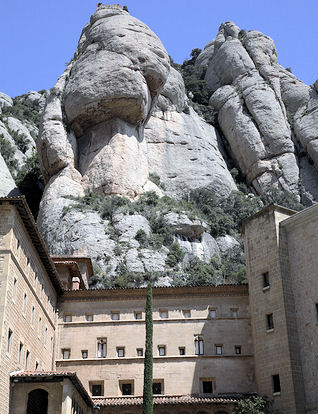 Eurway Montserrat Tour in small group